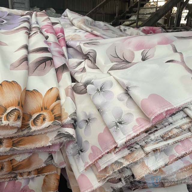 Wholesale Soft Stripe Fabric Printing BedSheet Pillowcase Bedding Home Textile Fabric
