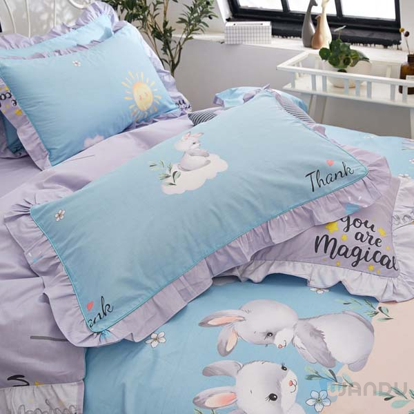 Soft Home Textile Fabric Pillow Cover Bedding Woven Fabric 100% Polyester Floral Printed Fabrics Textile From China